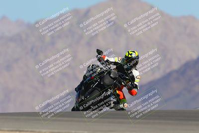 media/Oct-01-2023-SoCal Trackdays (Sun) [[4c570cc352]]/Turn 9 Set 1 (950am)/